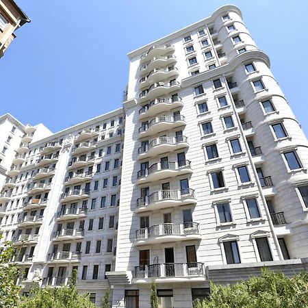 The Grand Apartment Lll Tbilisi Bagian luar foto