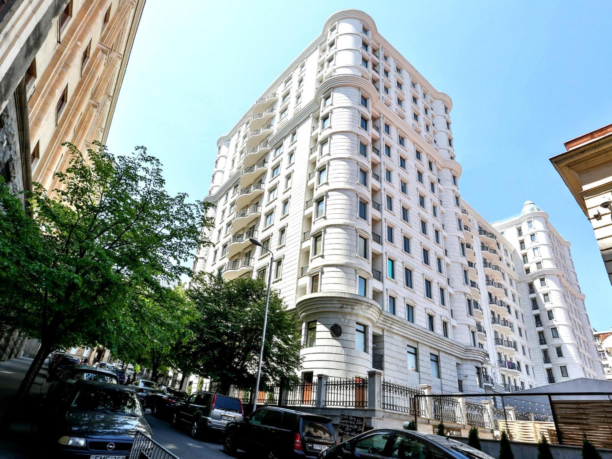 The Grand Apartment Lll Tbilisi Bagian luar foto