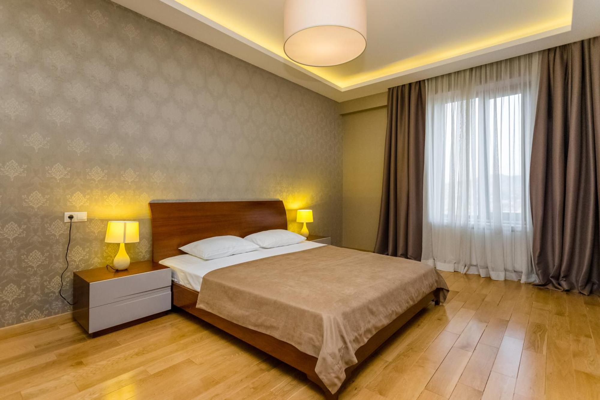 The Grand Apartment Lll Tbilisi Bagian luar foto