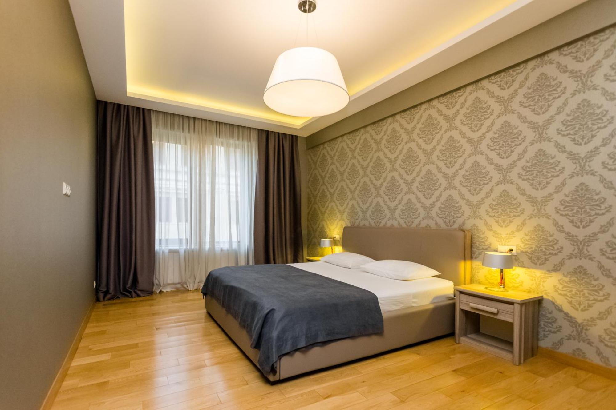 The Grand Apartment Lll Tbilisi Bagian luar foto