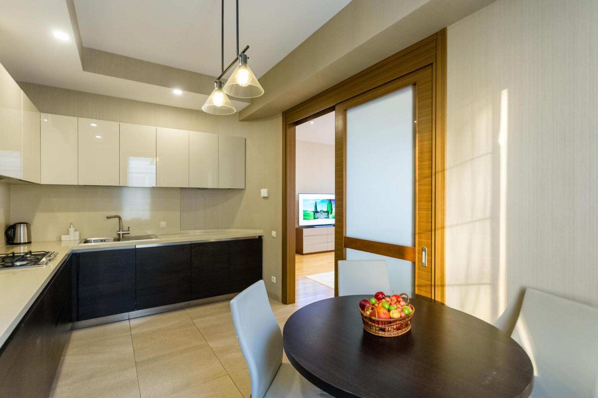 The Grand Apartment Lll Tbilisi Bagian luar foto