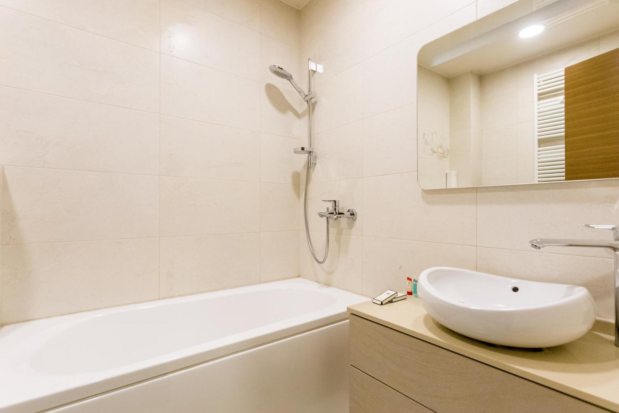 The Grand Apartment Lll Tbilisi Bagian luar foto