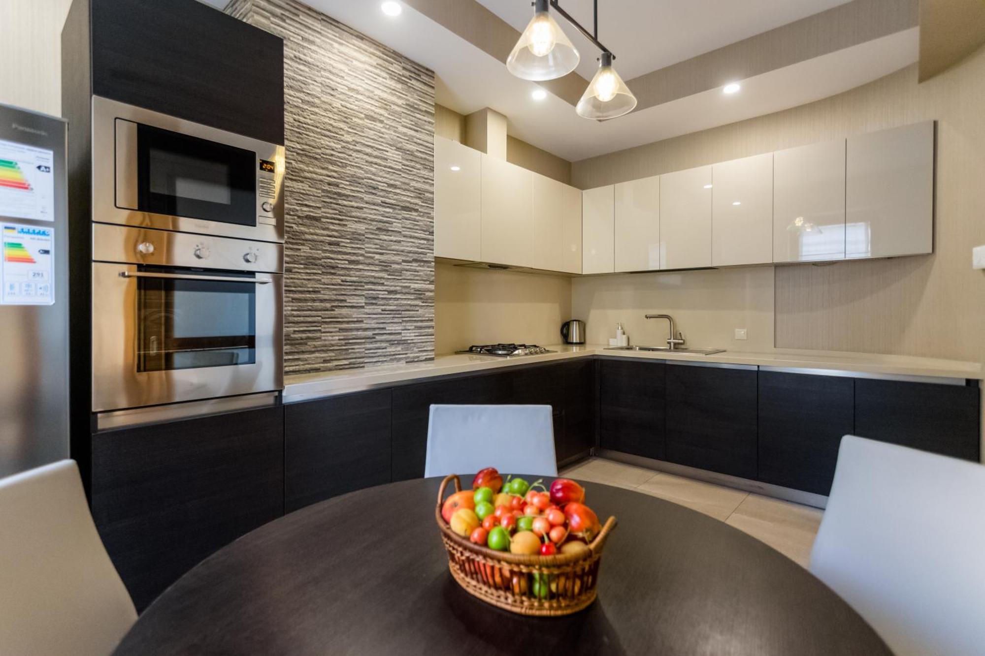 The Grand Apartment Lll Tbilisi Bagian luar foto